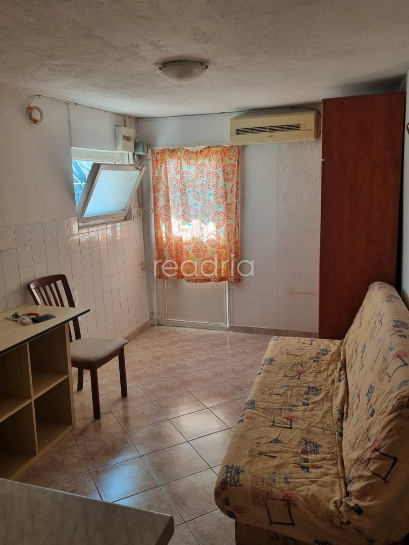 Split, Brda, garsonijera, 18m2, dugoročno — Brda, Split