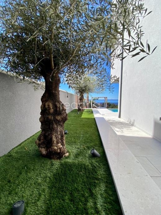 House Makarska, 500m2 — Makarska, Makarska