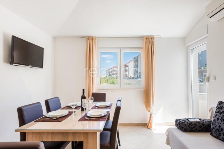 Flat Strožanac, Podstrana, 50m2 — Strožanac, Podstrana